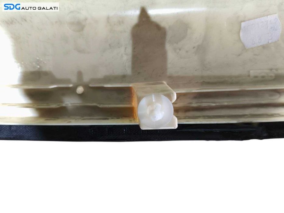 Ornament Stalp BMW Seria 3 E90 2004 - 2011 Cod 51437058331 [LR1920]