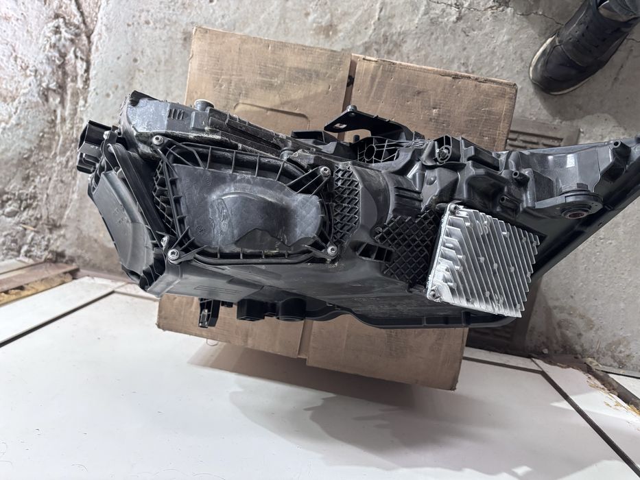 Ляв фар за Ауди А6 Ц8 фул лед Матрикс Audi A6 C8 Matrix 4KO.941.035