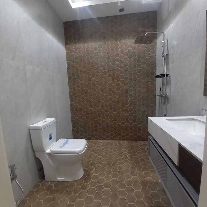 5 комнат 2 сотки Шикарный Дом с ремонтом Домбарабат!