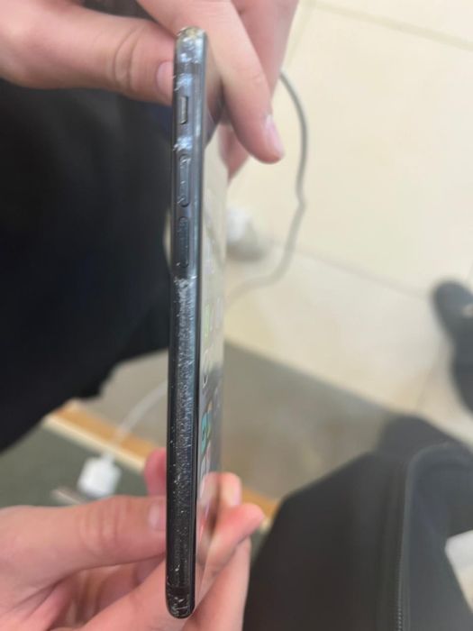 СРОЧНО продам айфон 7 емкость 70 iphone 7 32гб