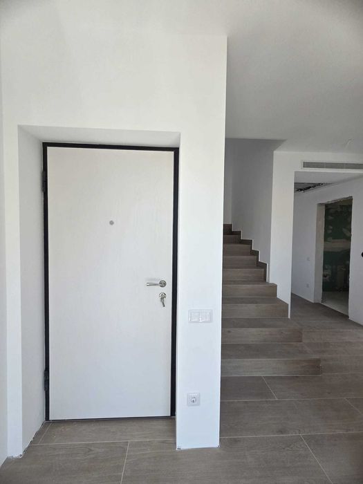 apartament 5 camere penthouse situat in pipera