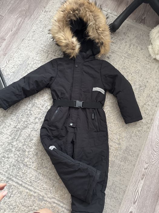 Зимний стильный комбинезон