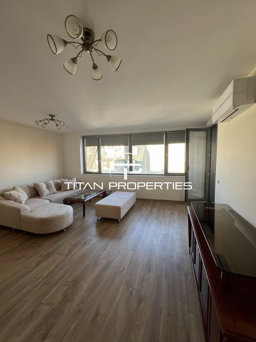 Продава се Тристаен апартамент в Варна, Център - 150 кв.м за 4394 €/кв.м - Снимка #1