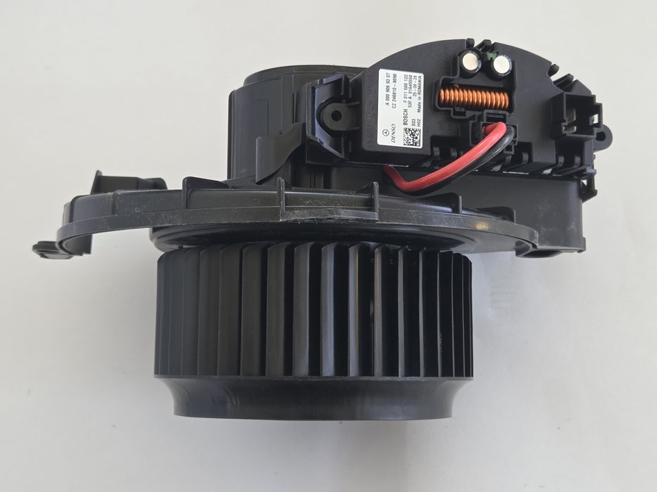 Ventilator Habitaclu Mercedes Sprinter 2018 - 2026  PRODUS  NOU  ORIGINAL  MERCEDES  Ventilator Caldura  din  Bord  Sprinter