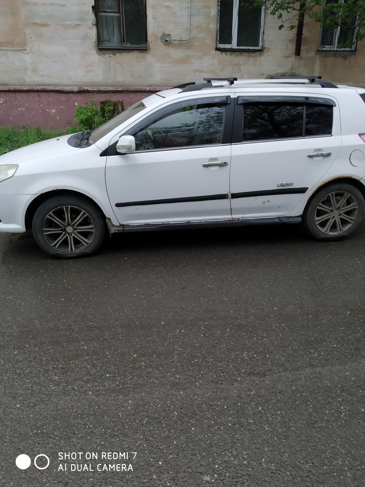 geely mk cross - Легковые автомобили - OLX.kz