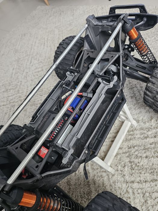 Traxxas x MAXX 8S ( NU ARRMA)