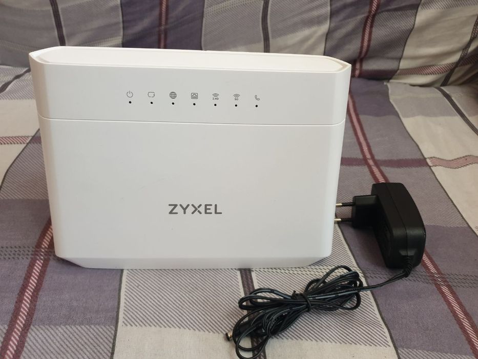 Продам  роутер ZYXEL EMG5523-T50BT50B двухдиапазонный