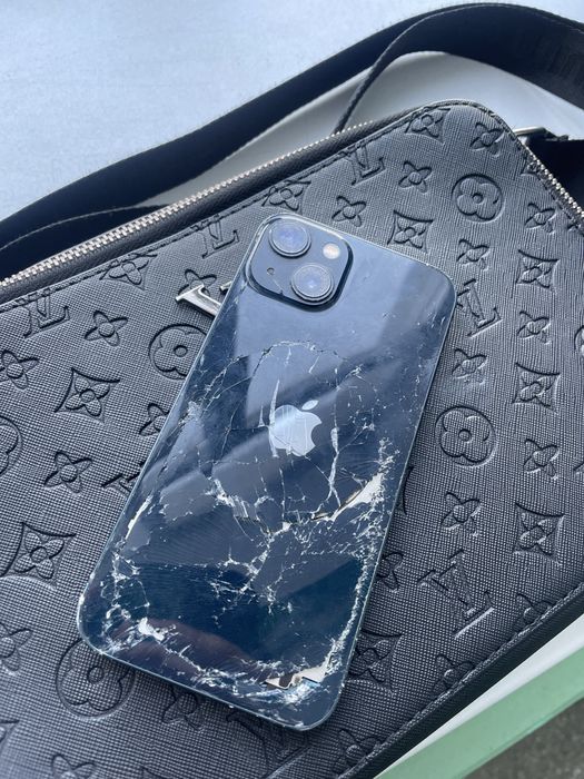 айфон 13 без ремонта