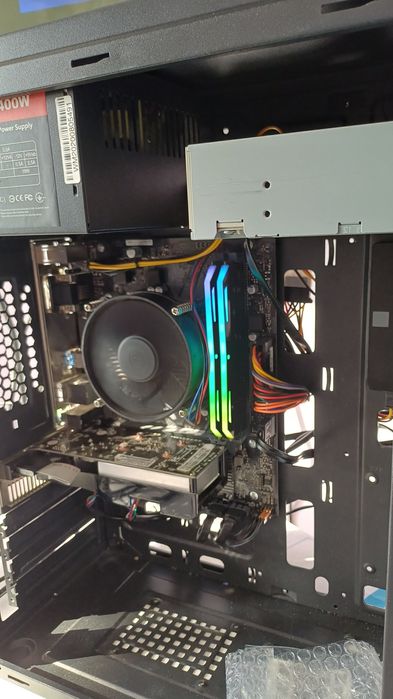Супер память MCPoint 8GB / 3200 RGB