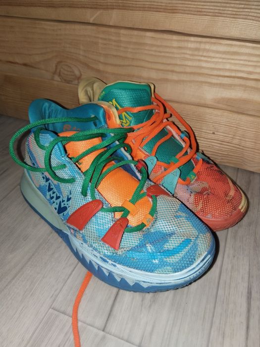 кроссовки Кайри 7