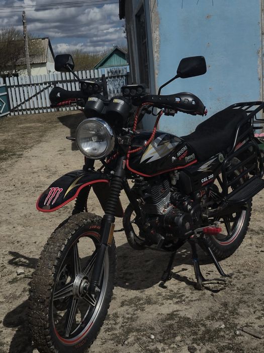 Продаётся мотоцикл ARYSTAN CGL200,200 кубов