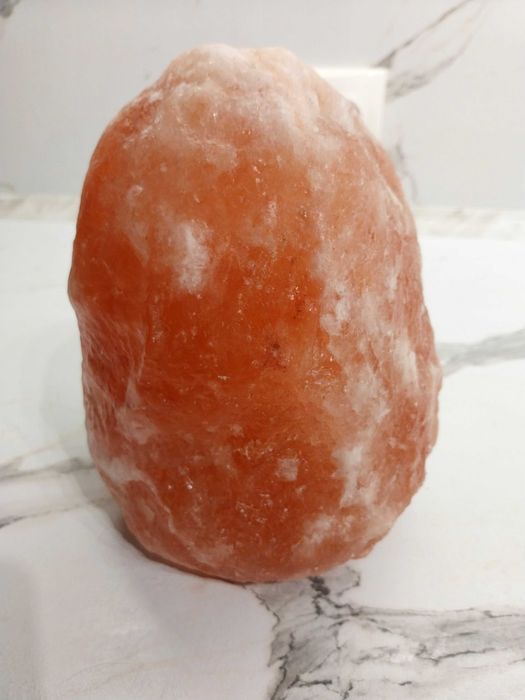 Продавам  солна лампа