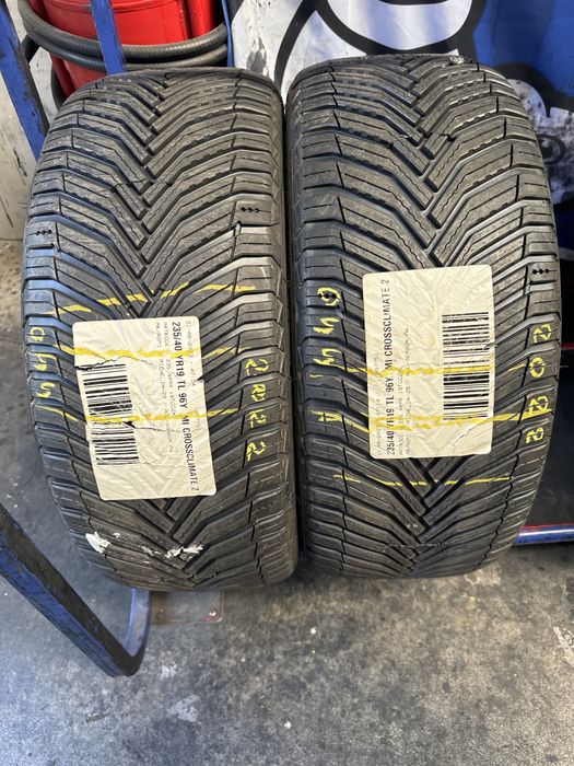 235/40/19 Michelin 96Y