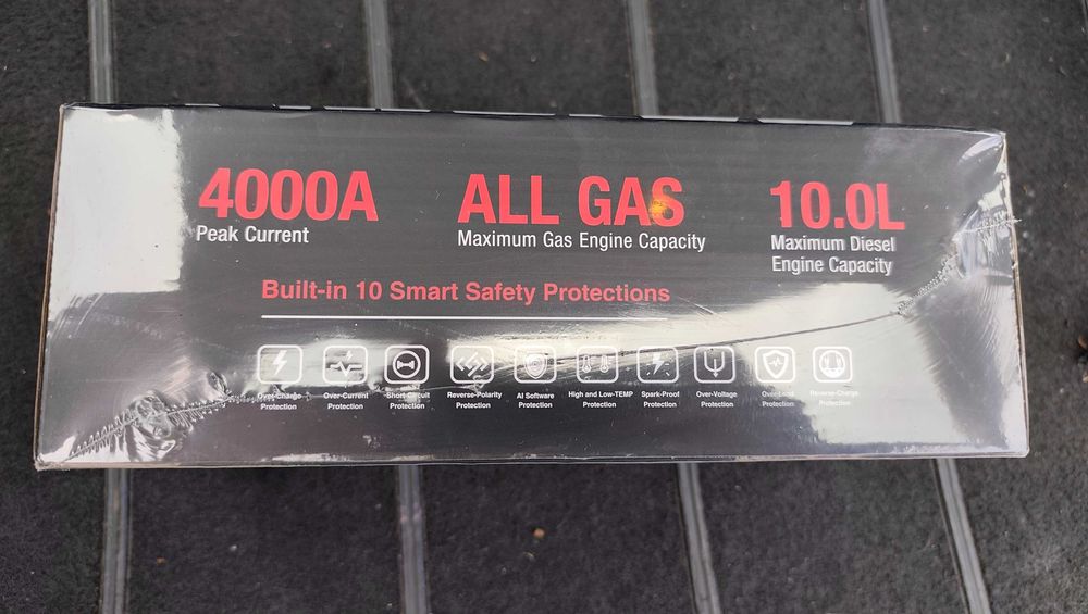 Стартерно устройство бустер jump starter GOOLOO GP 4000 PRO