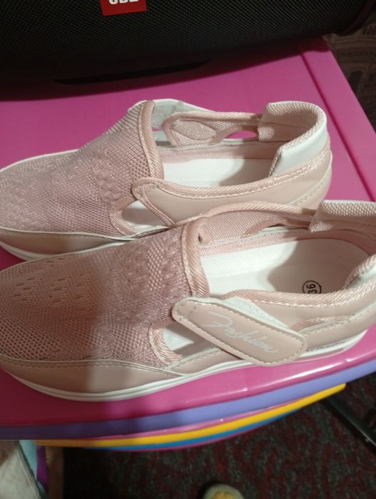 Мокасины женские летние.