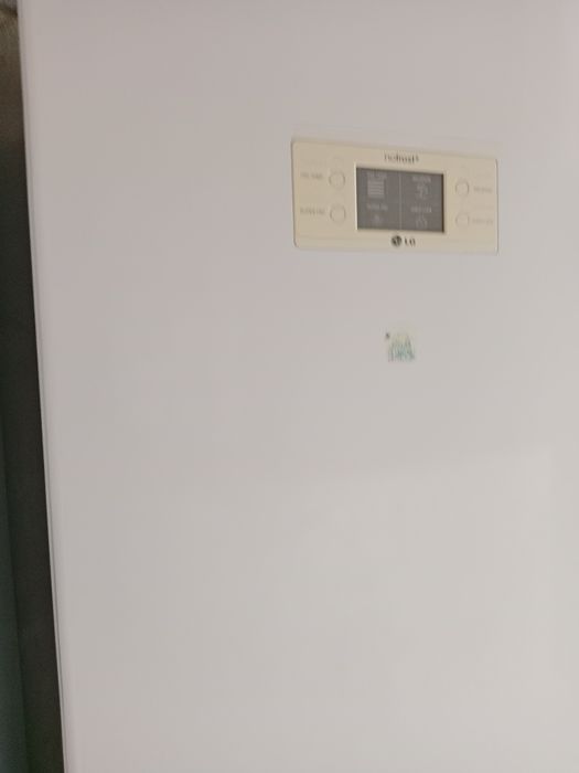 Продам холодильники  б/у