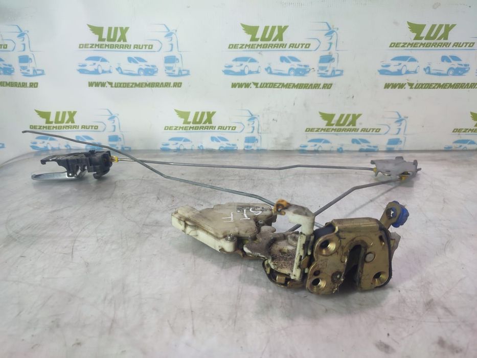 Broasca usa stanga fata cu maner 8055391L66 Nissan Terrano R50 [1995