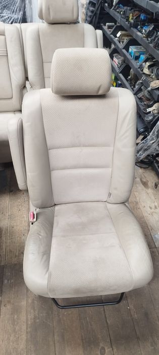 Комплект сидений Toyota Alphard