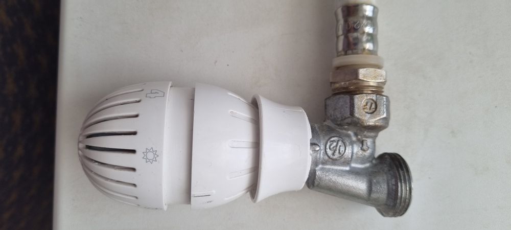 Терморегулятор б/у