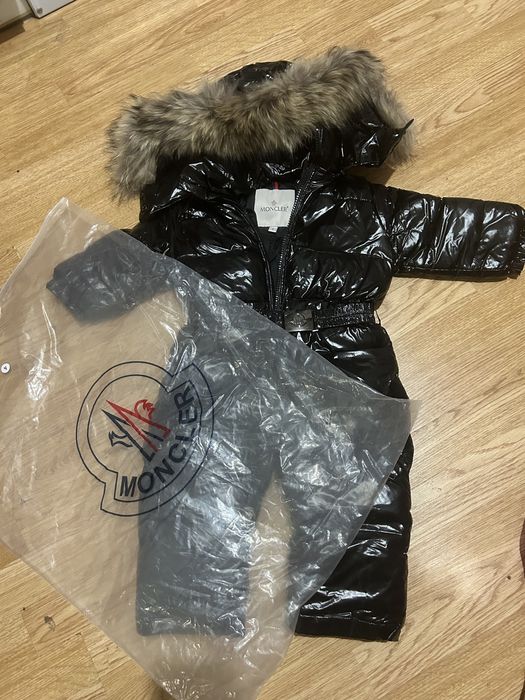 Детский зимний комбинезон Moncler