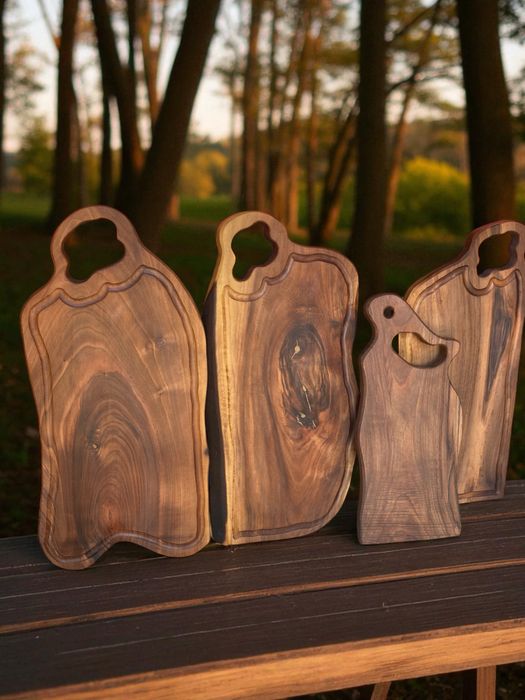 Ръчно изработени дъски за мезета от орех