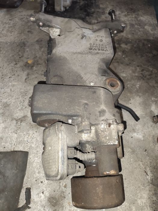 Volvo XC 90 2.4D 163кс avtomat Заден Деференциал