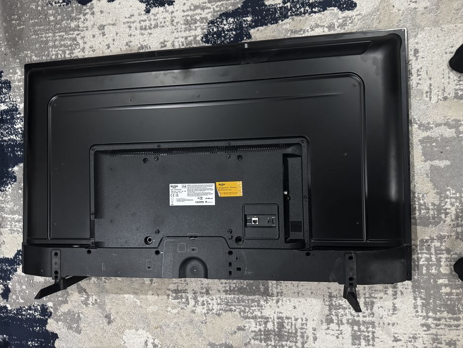 Televizor BUSH Smart TV 50” 4K UHD HDR – Netflix, YouTube