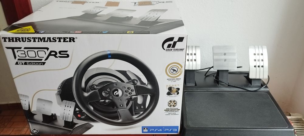 Thrustmaster T300 RS GT Edition pentru PlayStation 4 , PS5, PS3, PC, volan, pedale și schimbător de viteză