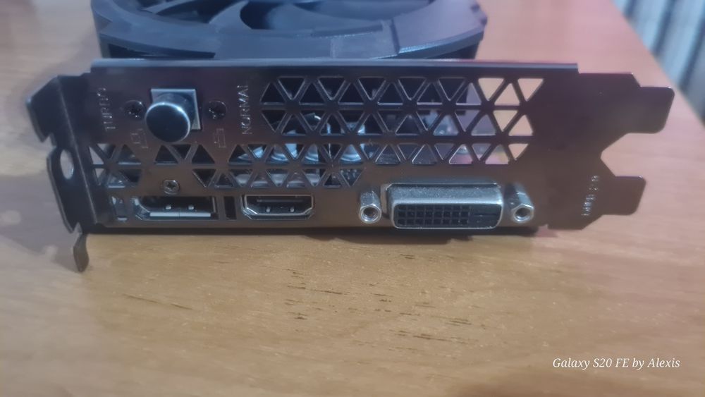 Nvidia GTX 1050 ti 4 Gb turbo boost