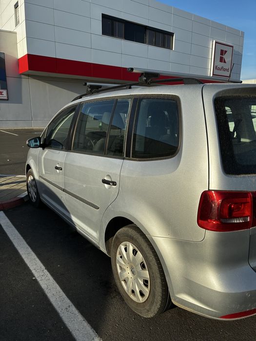 VOLKSWAGEN Touran 2015 — imagine 2