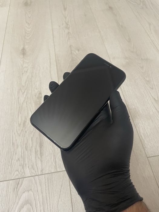 Iphone XR arzon narxda sotuvda