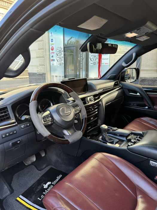 Продаётся Lexux LX 570