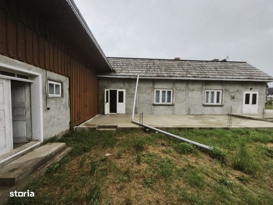 Casa individuala, 2400 mp teren, Milisauti, Radauti