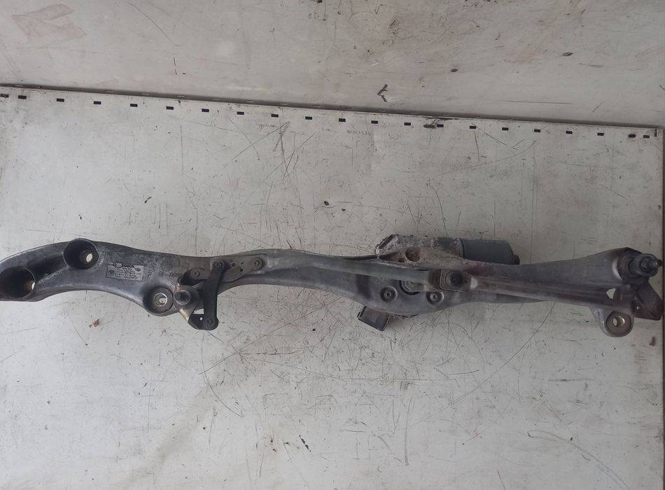 Механизъм чистачки BMW 730/735