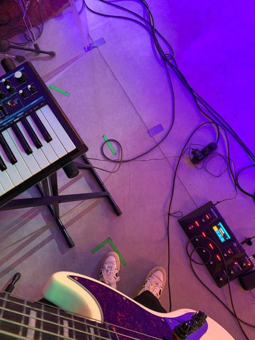 Zoom B6 Multi-efect pentru bas