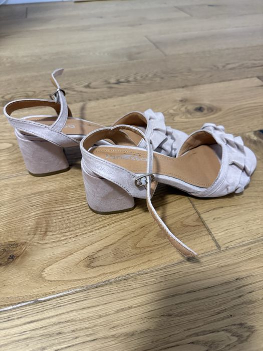 Sandale bej, piele intoarsa ecologica, marime 38