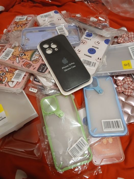 Продам чехлы на айфон