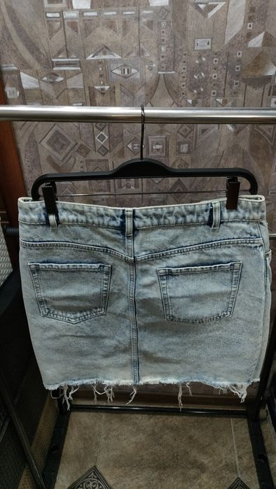 Юбку джинсовую продаю