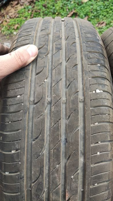 Лятни гуми и джанти 195/65/15 , халогени, теглич и патерица