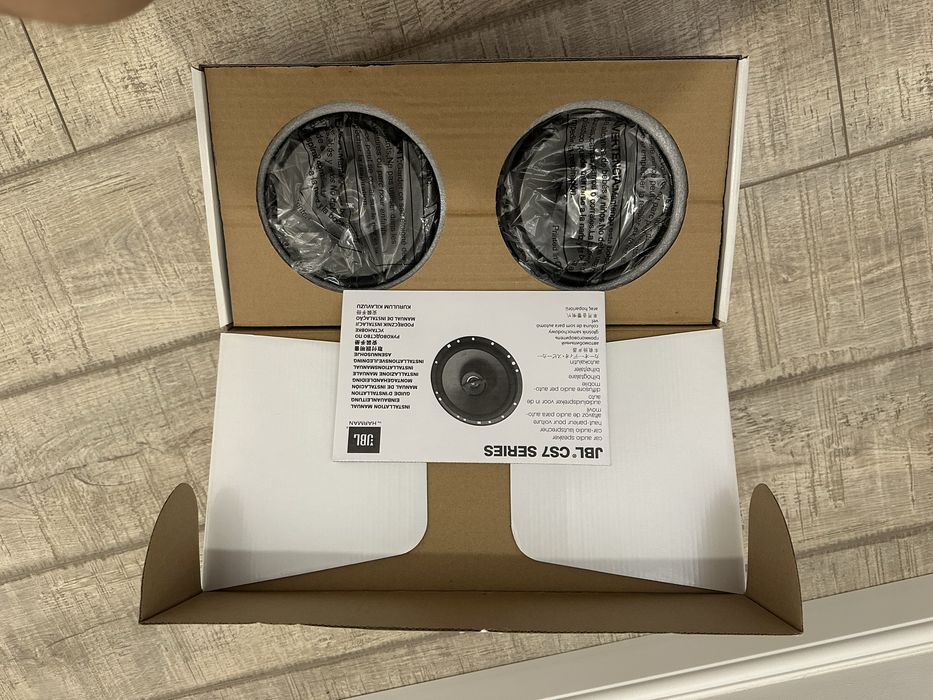 Set doua boxe JBL  45W RMS 2cai 16.5CM NOU