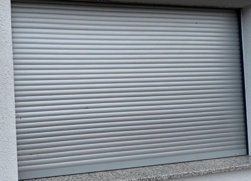 FEREASTRA LEMN ALU UNILUX Germania termopan H 127xL200, H108xL153, H103xL86 Garantie