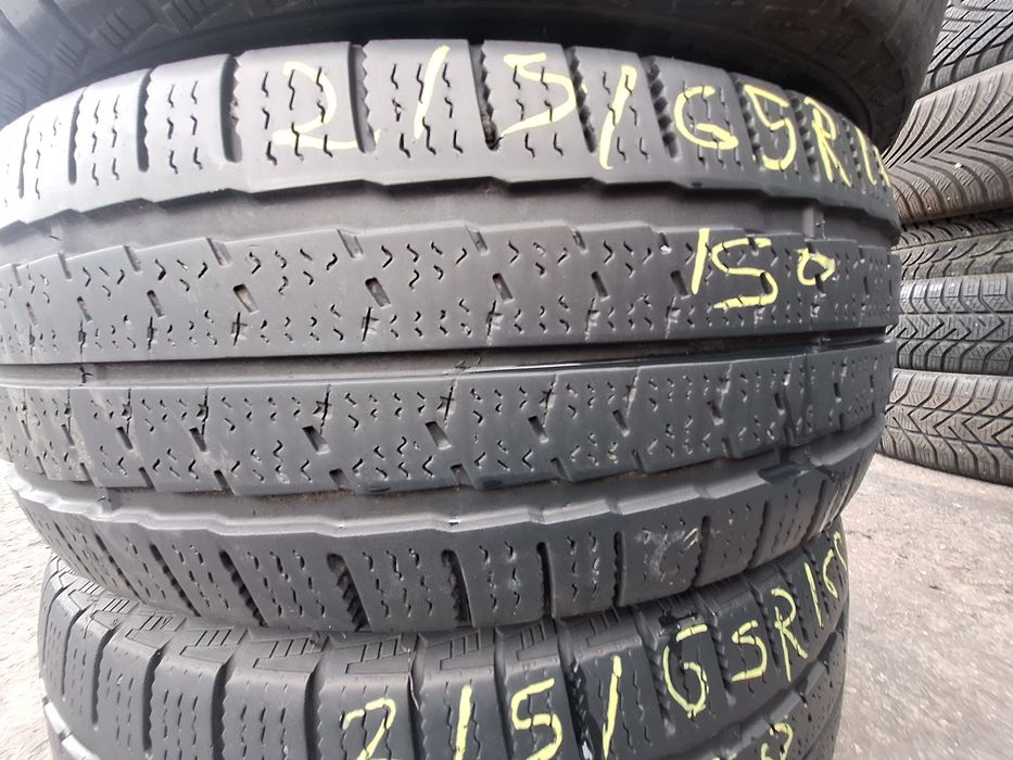 Vând 4 anvelope iarna iarna 215/65r16C  Nexen Montaj Gratuit
