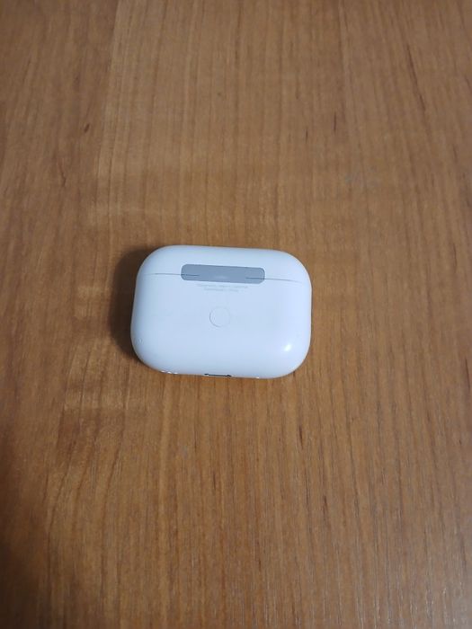 продам наушники AirPods Pro 2