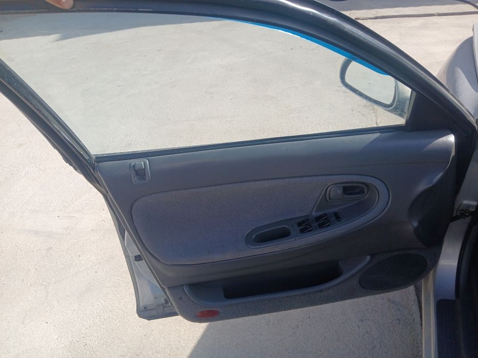 Мазда кронс обшивка