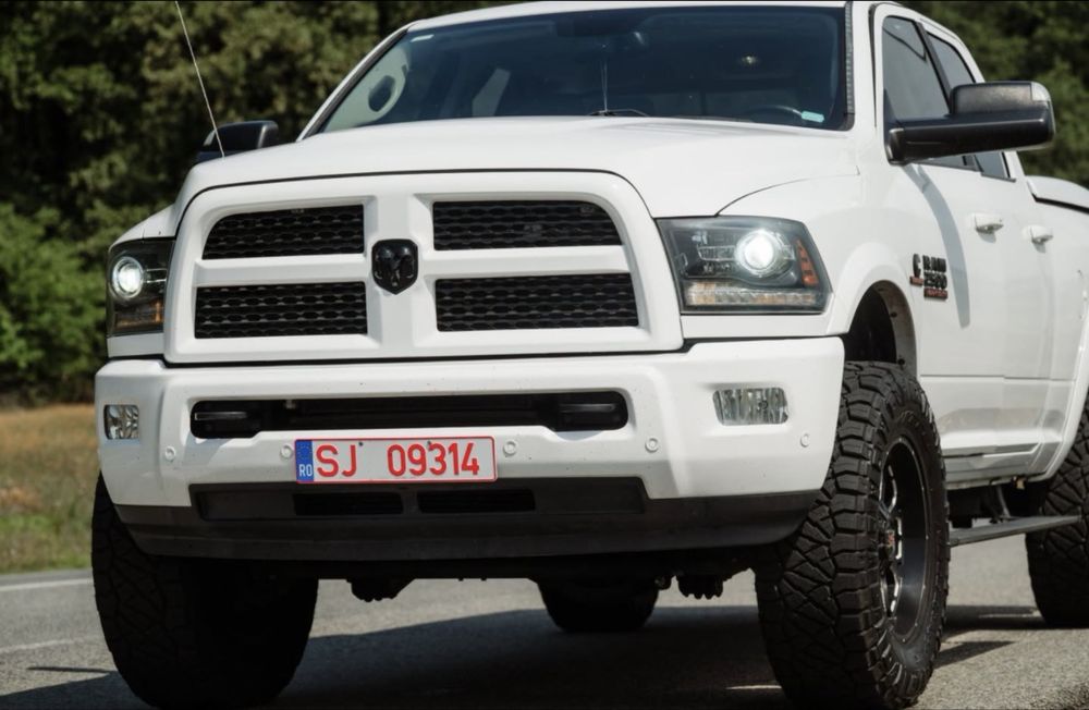 Dodge RAM 2017 Ram 2500 6.7 Turbo Diesel. Autoutilitara