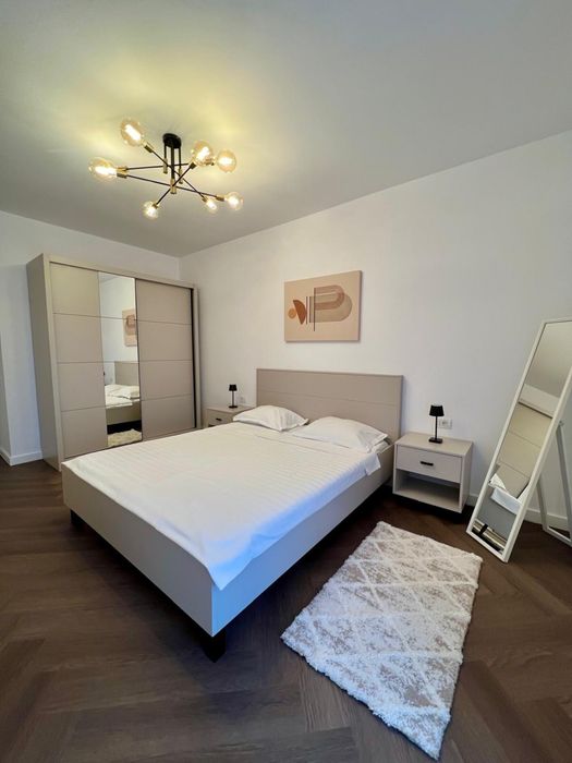 Inchiriez apartament  2 camere ( Nou )