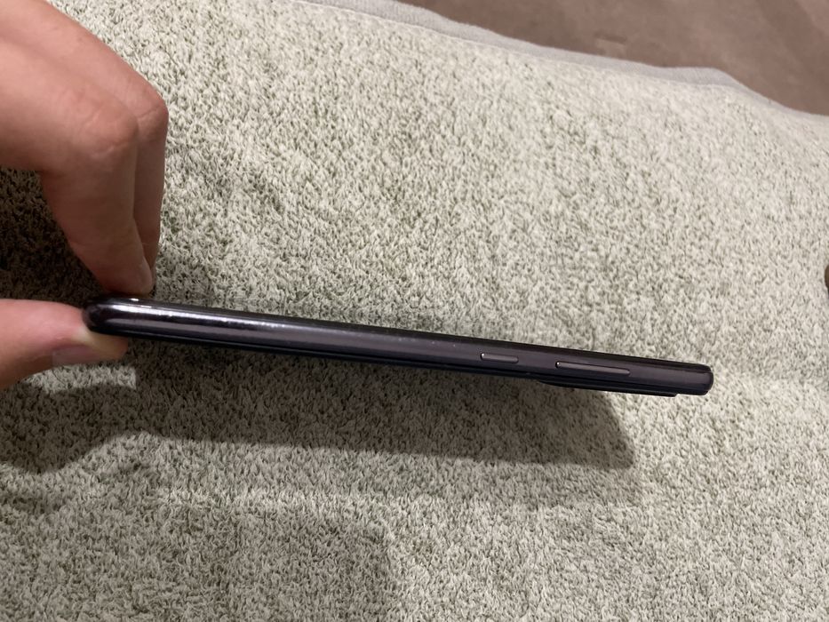 Продам Samsung Galaxy A52
