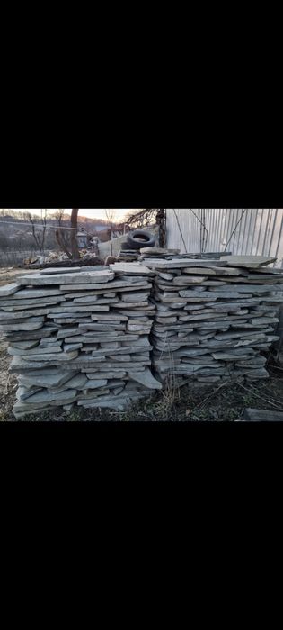 Piatra de placat vanata