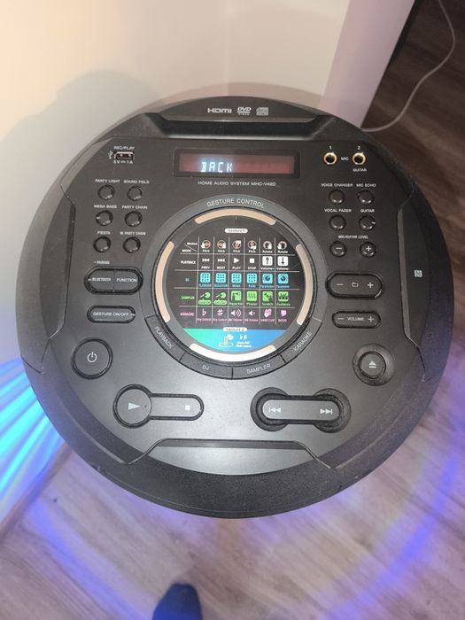 Boxa  Sony all in one model MHC V42D