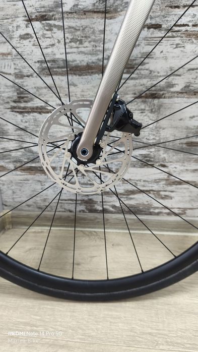 НОВ карбонов шосеен велосипед Argon 18 Equation SRAM Rival AXS DT Swiss | M